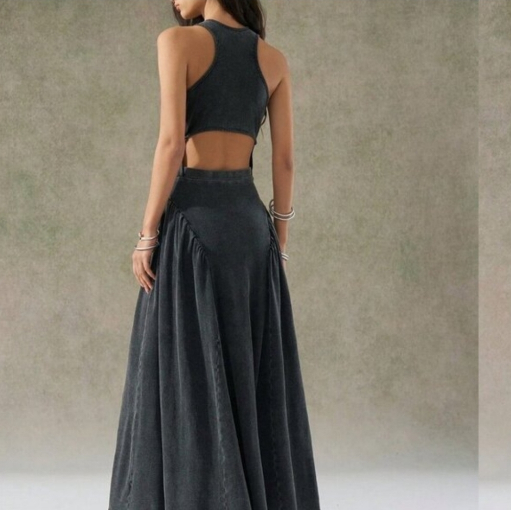 Black Casual Women's Distressed Wash Backless Design Dress - Picture 2 of 4